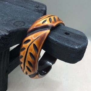 Vintage resin carved bangle bracelet, wooden look, boho statement style.